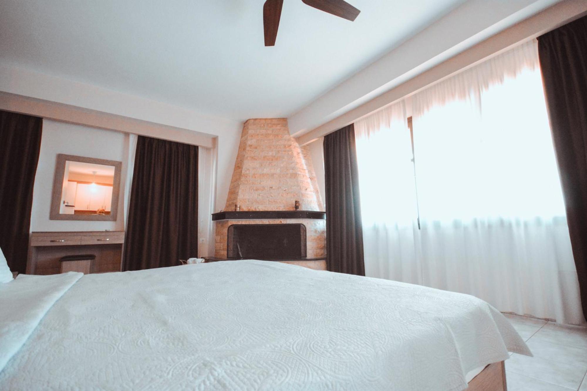 Zafira Retreat Hotel Vatopédhion Buitenkant foto